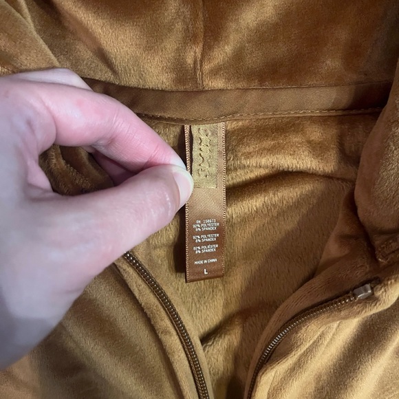 SOLD SKIMS | Velour Full Zip Cropped Jacket in Sienna Caramel Brown Size Large - Picture 6 of 6